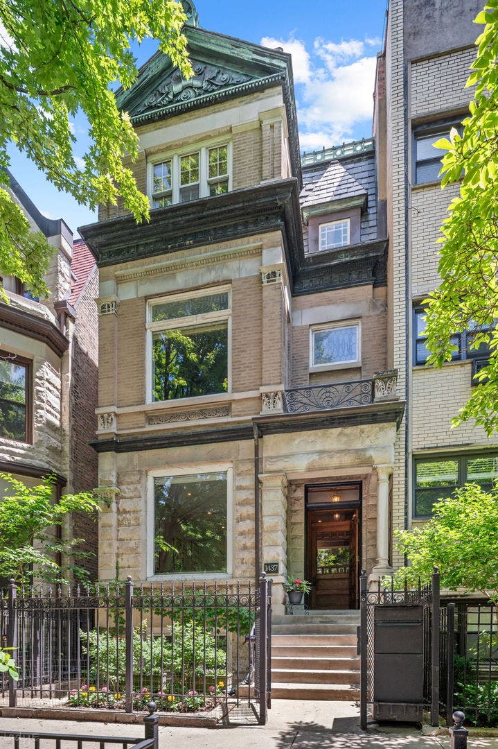 1437 N Dearborn Street, Chicago, IL 60610