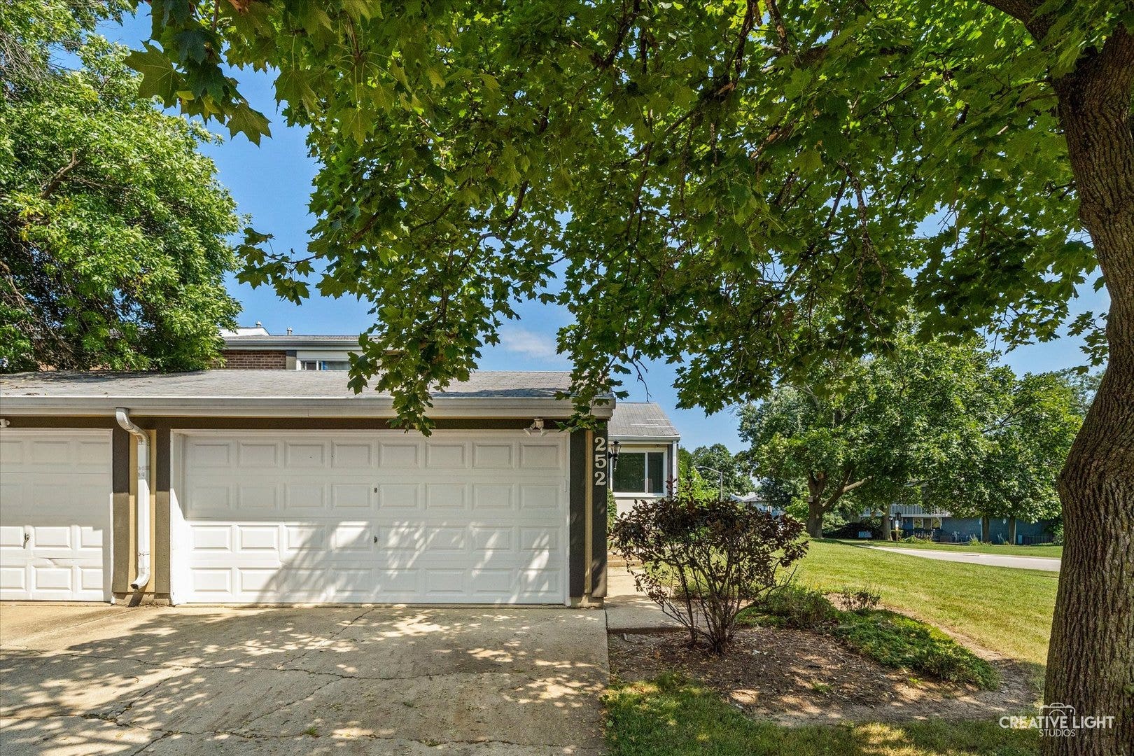252 Pueblo Drive, Bolingbrook, IL 60440
