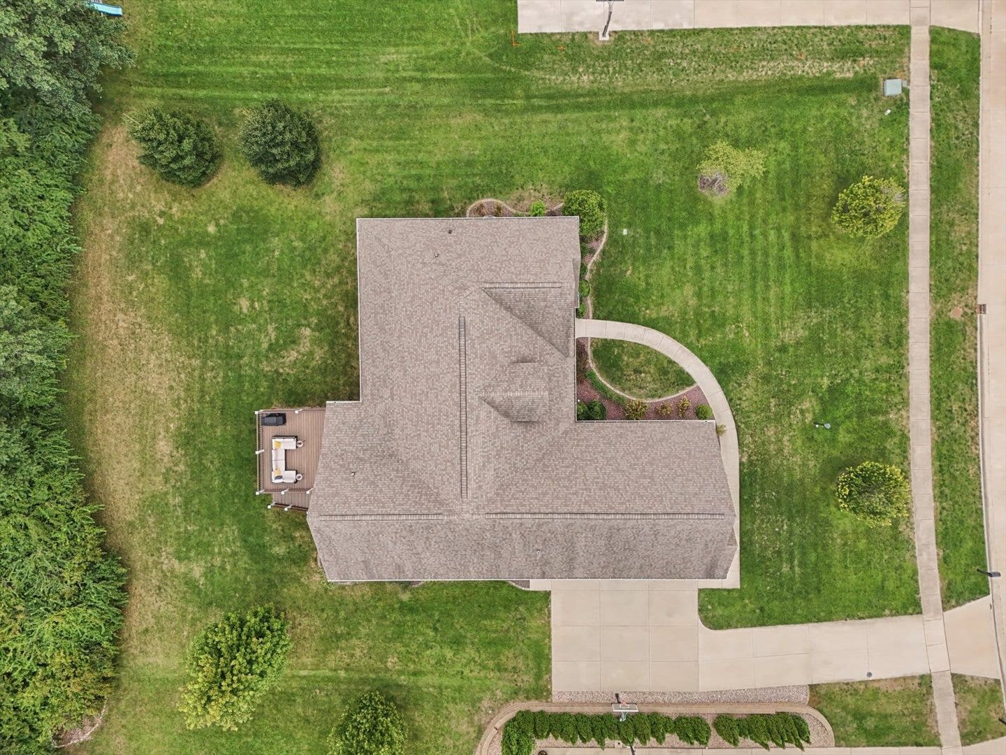 1803 Church Crossing Street, Monticello, IL 61856 1803 Church Crossing Street, Monticello, IL 61856