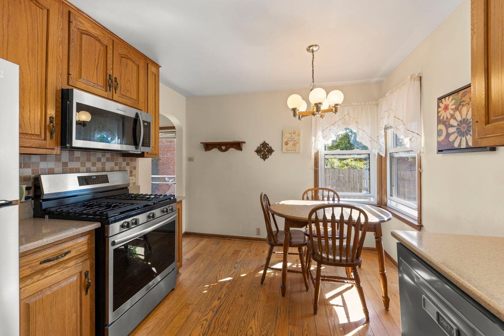 4038 Highland Avenue, Downers Grove, IL 60515 4038 Highland Avenue, Downers Grove, IL 60515