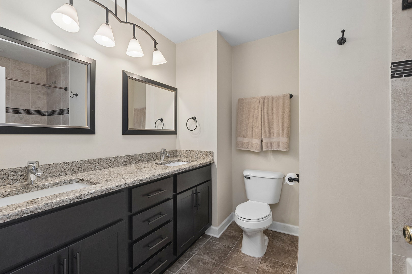 12001 W Lake View Drive, Orland Park, IL 60467 12001 W Lake View Drive, Orland Park, IL 60467