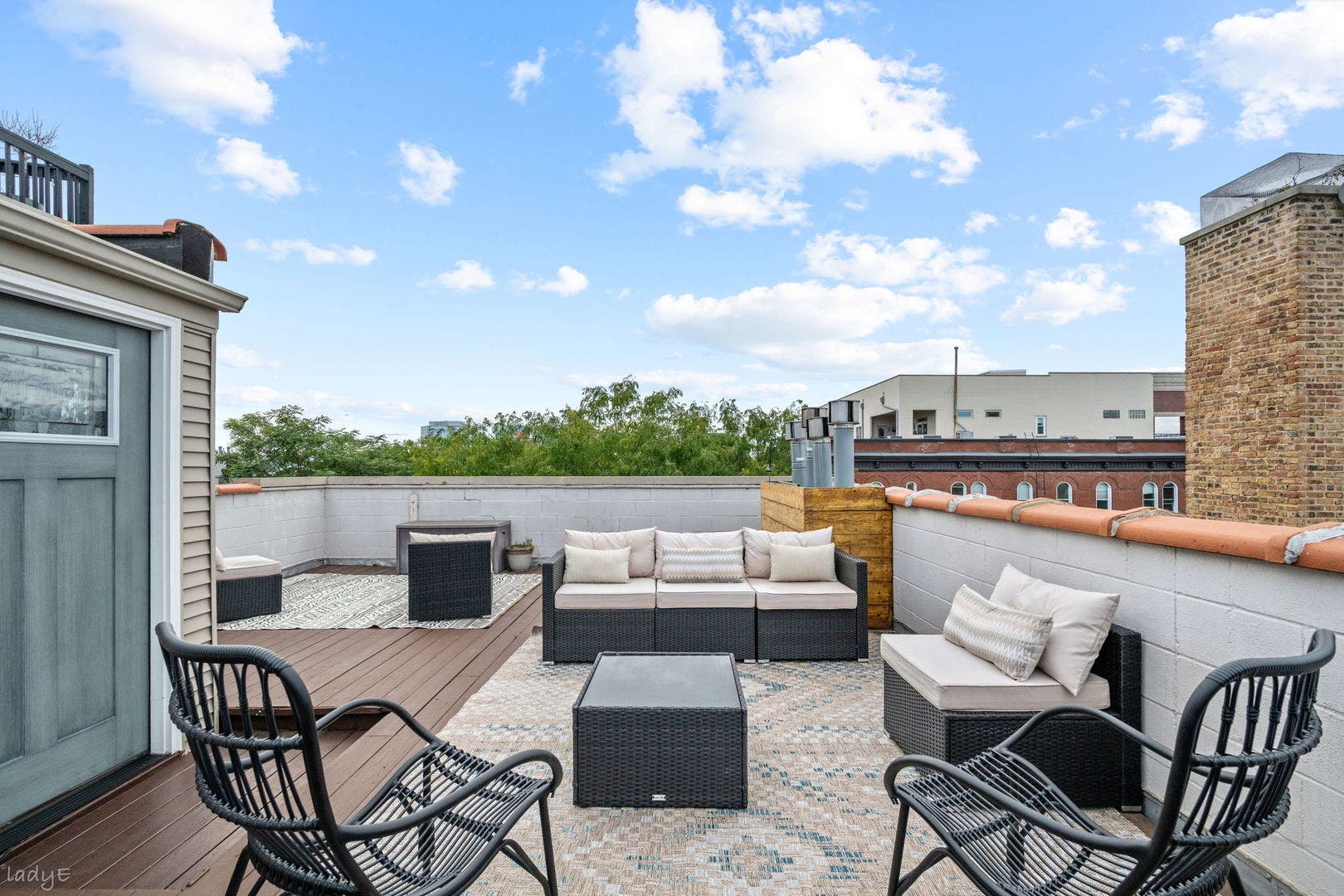 1547 N Hudson Avenue, #3, Chicago, IL 60610
