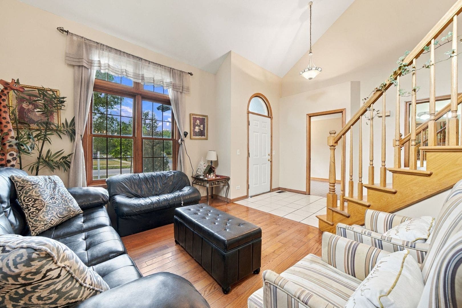 260 Tecumseh Drive, Bolingbrook, IL 60490 260 Tecumseh Drive, Bolingbrook, IL 60490