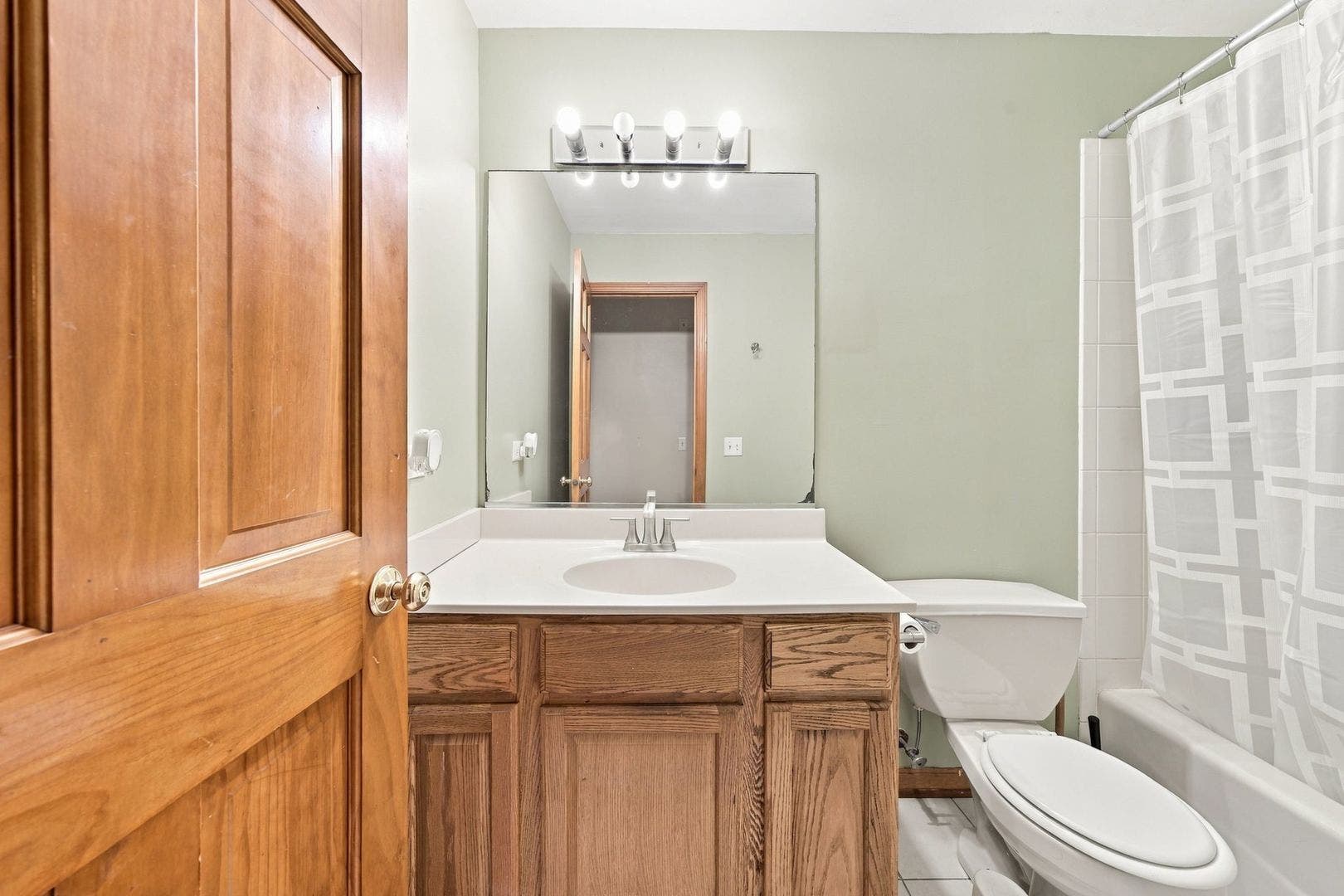 260 Tecumseh Drive, Bolingbrook, IL 60490 260 Tecumseh Drive, Bolingbrook, IL 60490