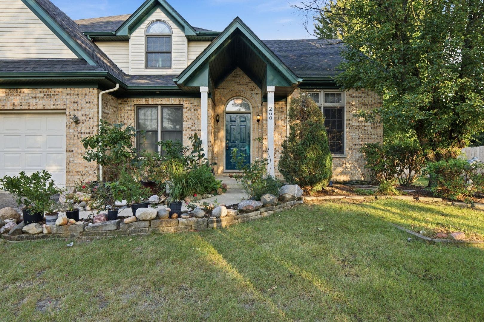 260 Tecumseh Drive, Bolingbrook, IL 60490 260 Tecumseh Drive, Bolingbrook, IL 60490