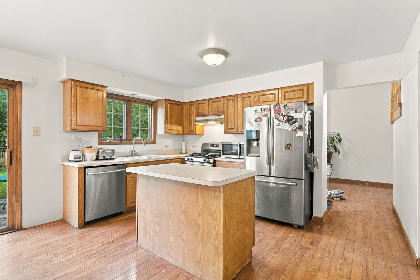 260 Tecumseh Drive, Bolingbrook, IL 60490 260 Tecumseh Drive, Bolingbrook, IL 60490