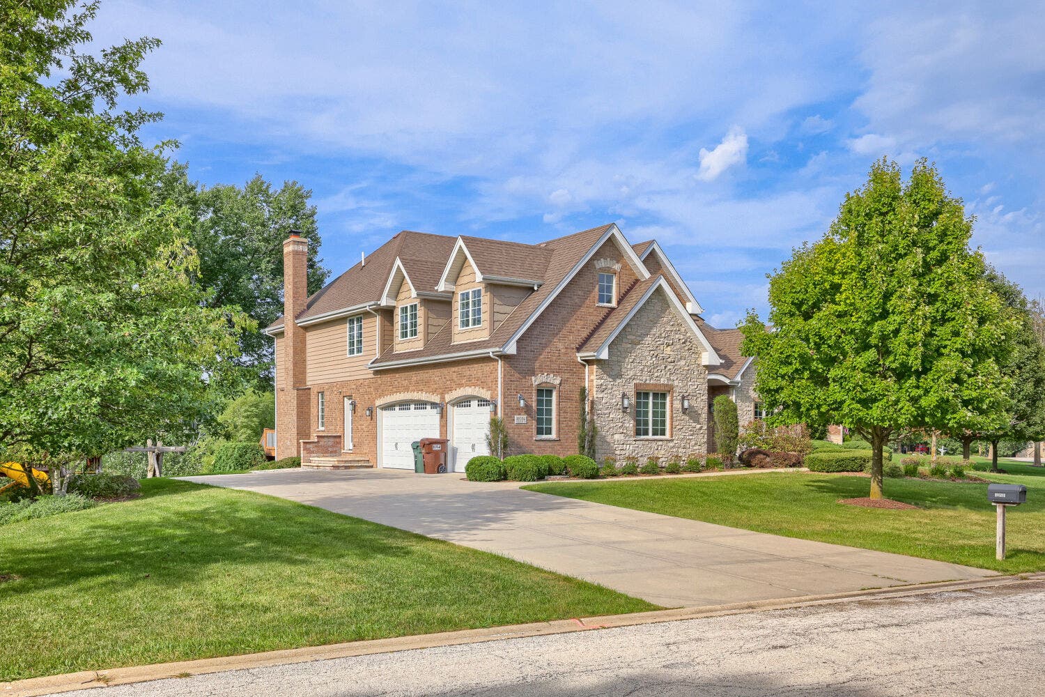 10594 Charmaine Drive, Frankfort, IL 60423 10594 Charmaine Drive, Frankfort, IL 60423