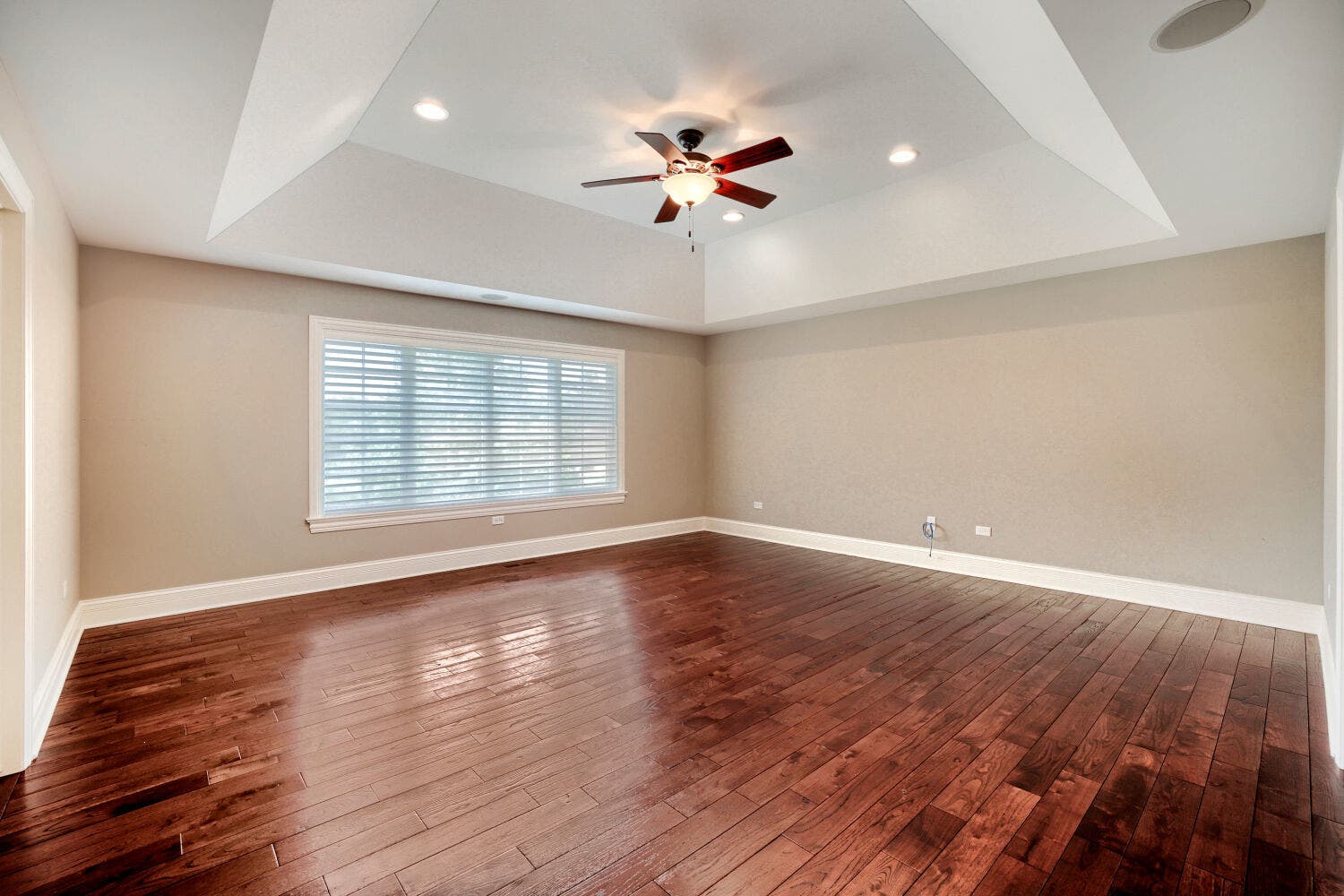 10594 Charmaine Drive, Frankfort, IL 60423 10594 Charmaine Drive, Frankfort, IL 60423