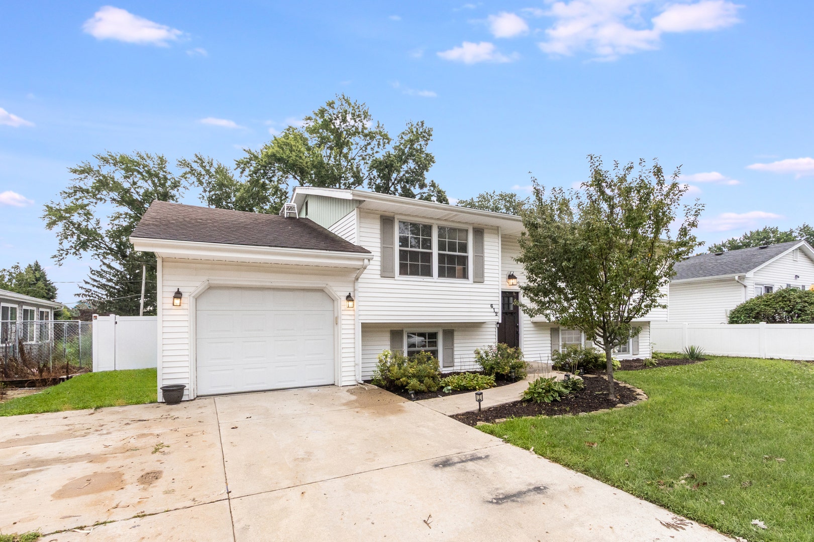 612 Westnedge Road, Joliet, IL 60435 612 Westnedge Road, Joliet, IL 60435
