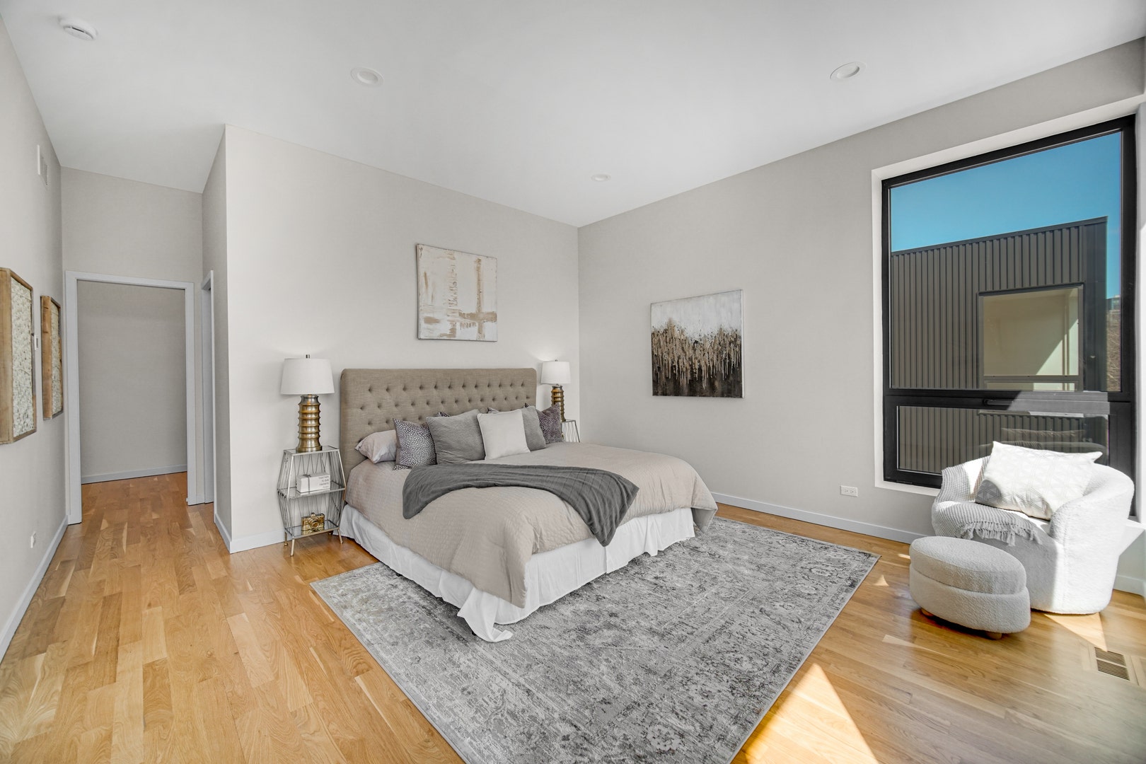 6216 S Woodlawn Avenue, #B, Chicago, IL 60637 6216 S Woodlawn Avenue, #B, Chicago, IL 60637