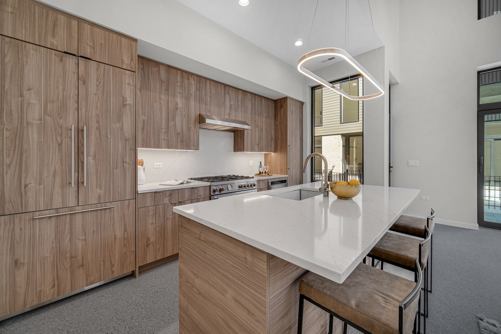 6216 S Woodlawn Avenue, #B, Chicago, IL 60637 6216 S Woodlawn Avenue, #B, Chicago, IL 60637