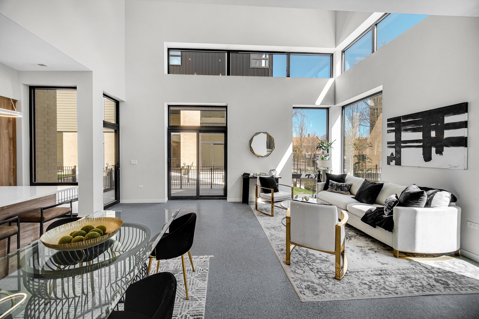 6216 S Woodlawn Avenue, #B, Chicago, IL 60637 6216 S Woodlawn Avenue, #B, Chicago, IL 60637