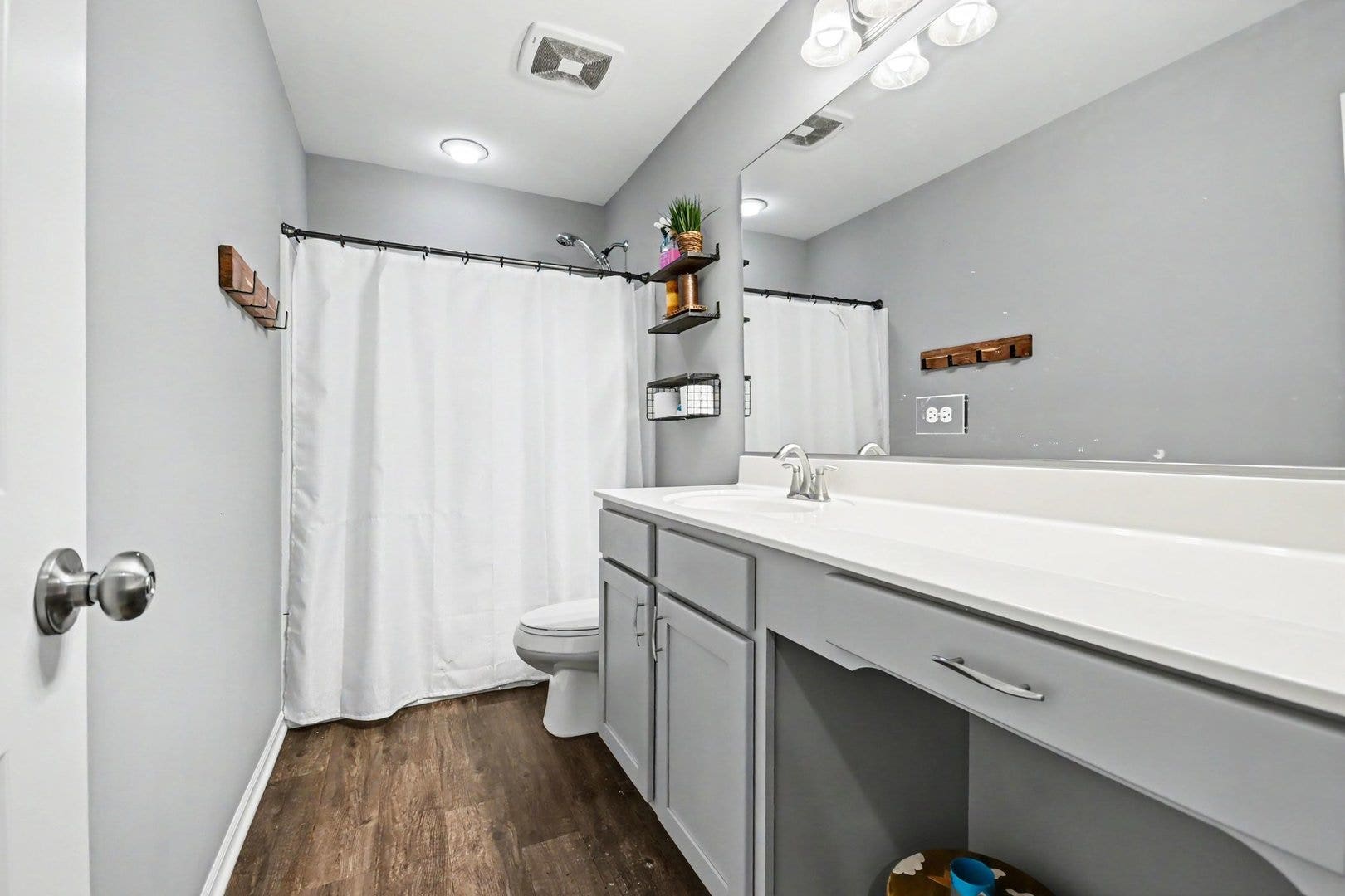 Full Bath 2nd Floor