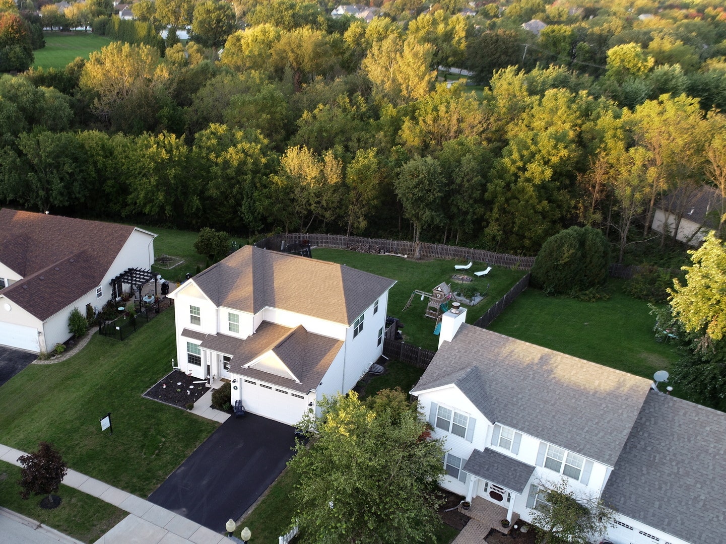 1234 Callaway Drive N, Shorewood, IL 60404