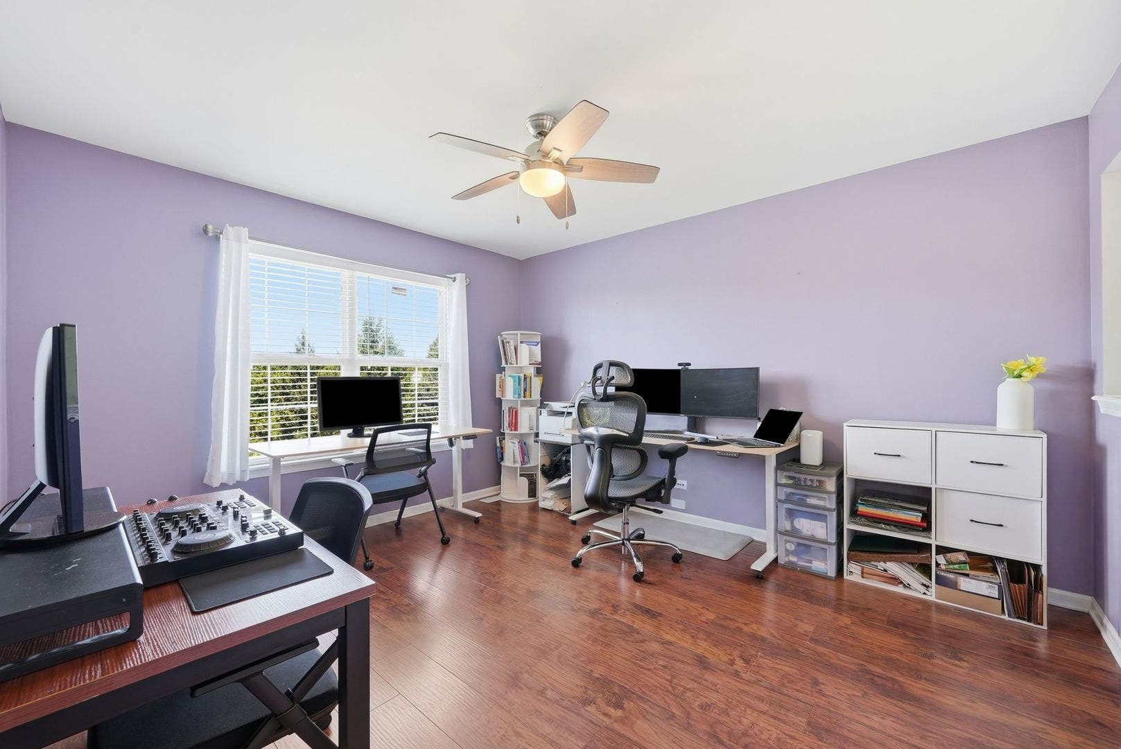 2213 Roaring Creek Drive, Aurora, IL 60503 2213 Roaring Creek Drive, Aurora, IL 60503