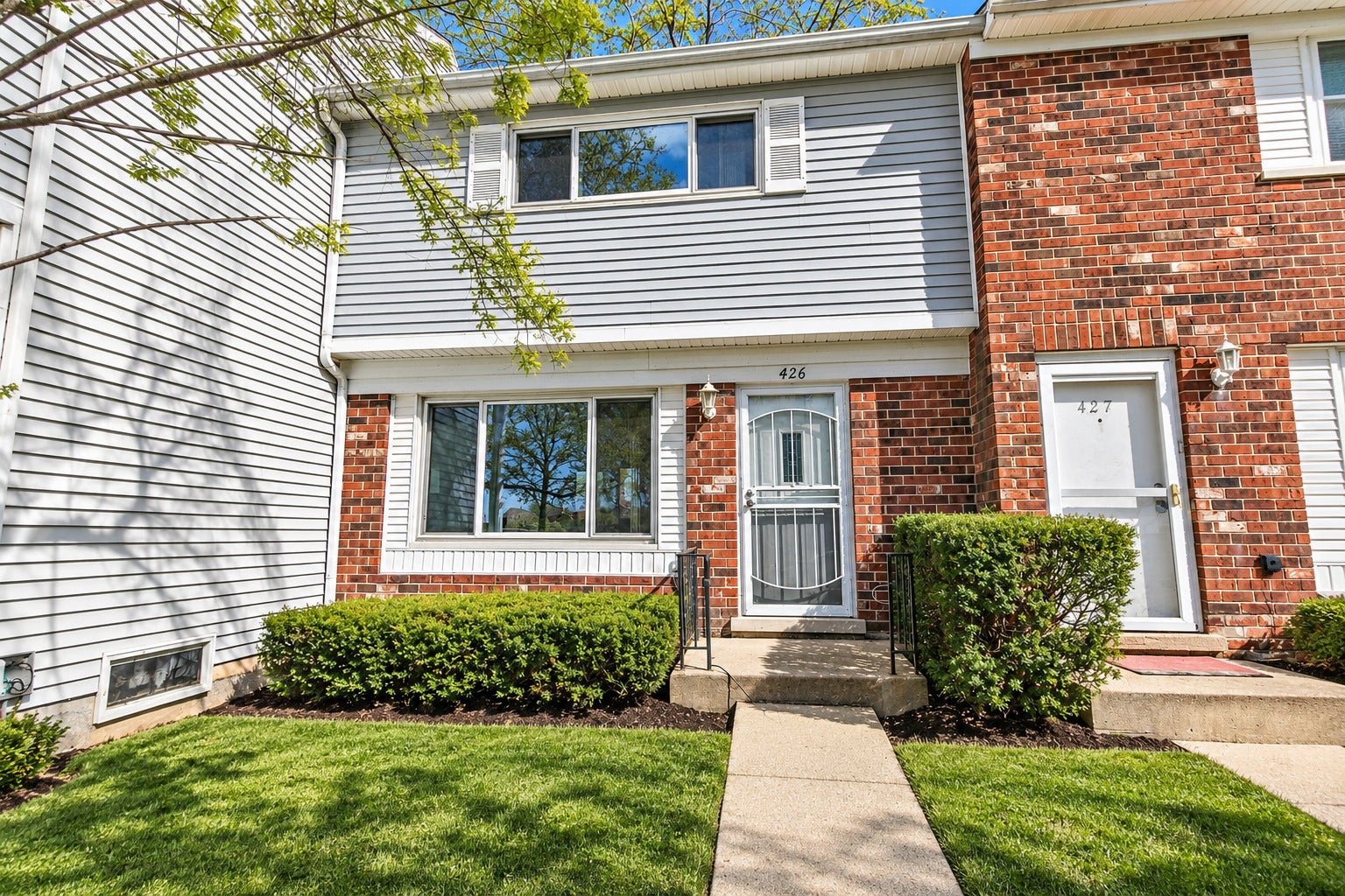 426 Greentree Lane, Bolingbrook, IL 60440 426 Greentree Lane, Bolingbrook, IL 60440