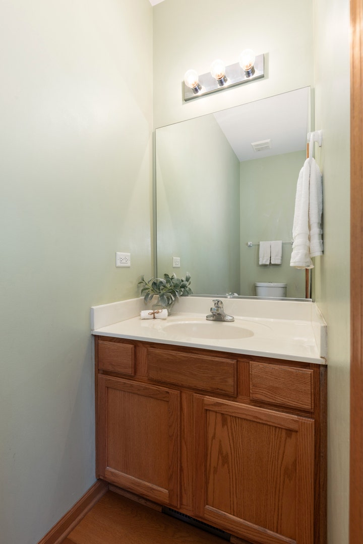 3021 Roxbury Court, Joliet, IL 60435 3021 Roxbury Court, Joliet, IL 60435