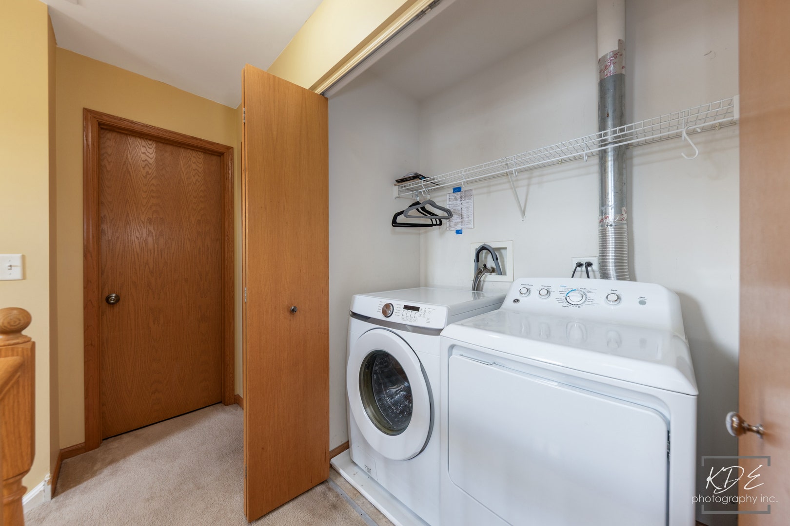3021 Roxbury Court, Joliet, IL 60435 Laundry closet - 2nd floor