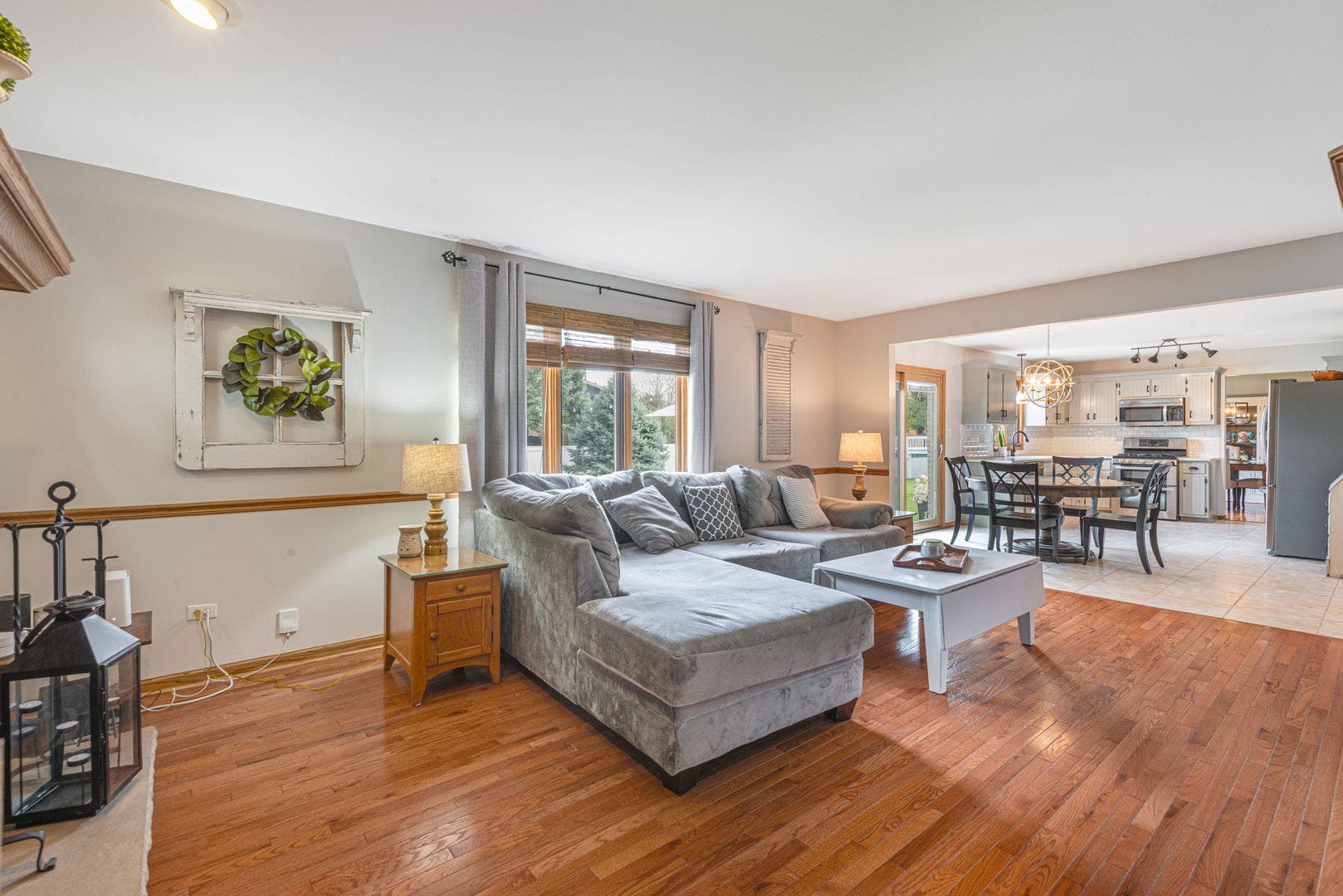 8036 Edgebrook Lane, Tinley Park, IL 60487 8036 Edgebrook Lane, Tinley Park, IL 60487