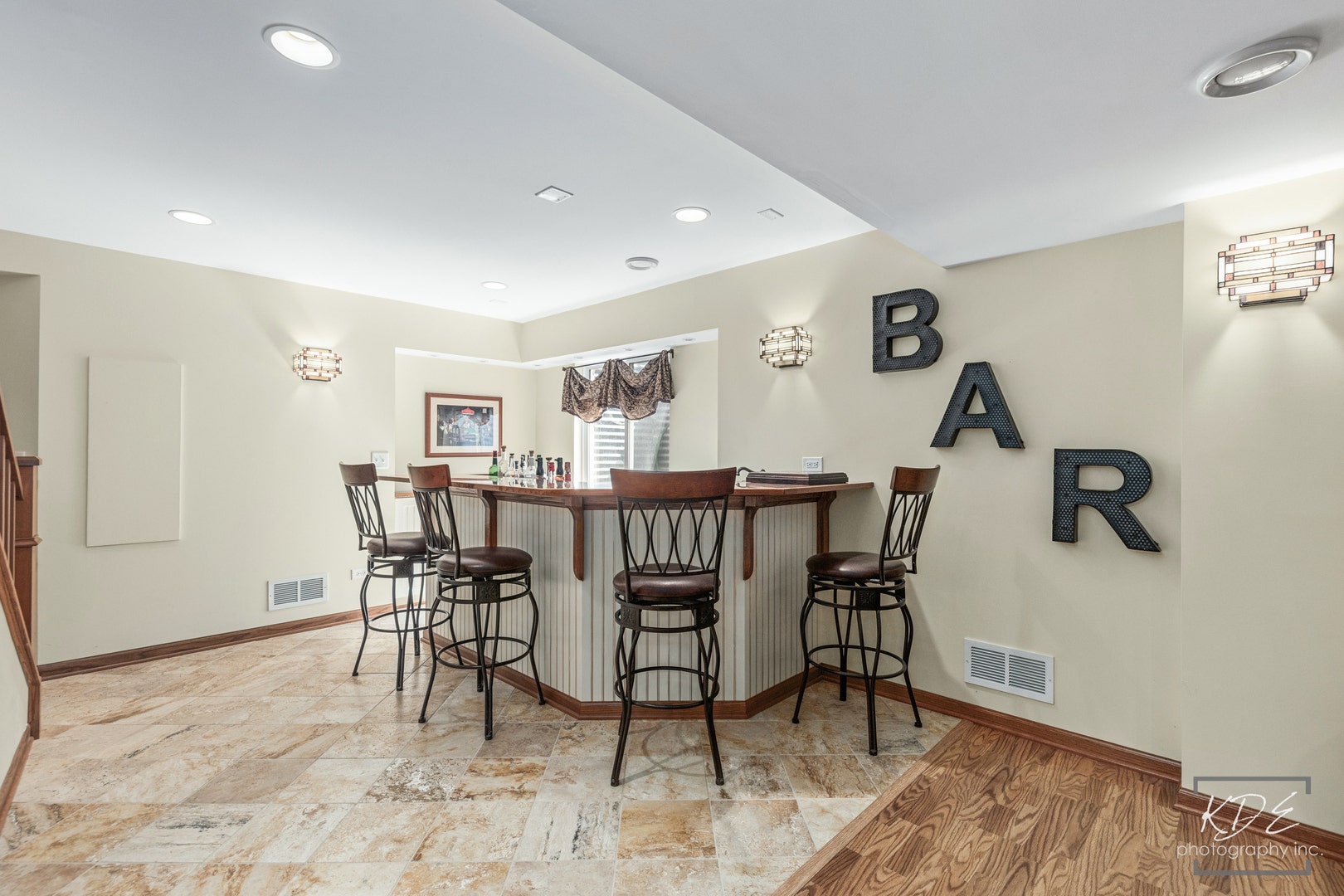 1829 Thornapple Way, Aurora, IL 60504 1829 Thornapple Way, Aurora, IL 60504