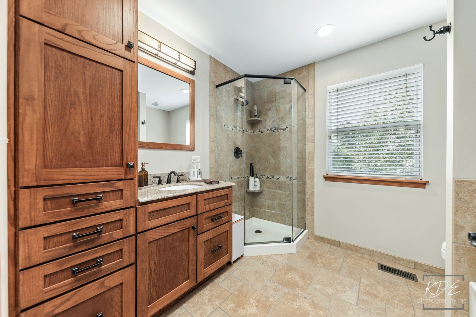 1829 Thornapple Way, Aurora, IL 60504 1829 Thornapple Way, Aurora, IL 60504
