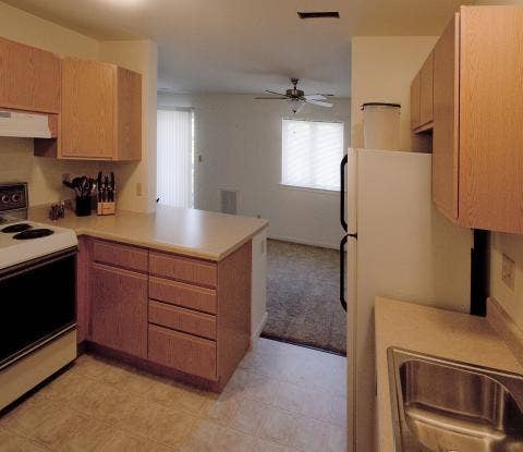 705 E Colorado Avenue, Urbana, IL 61801 705 E Colorado Avenue, Urbana, IL 61801