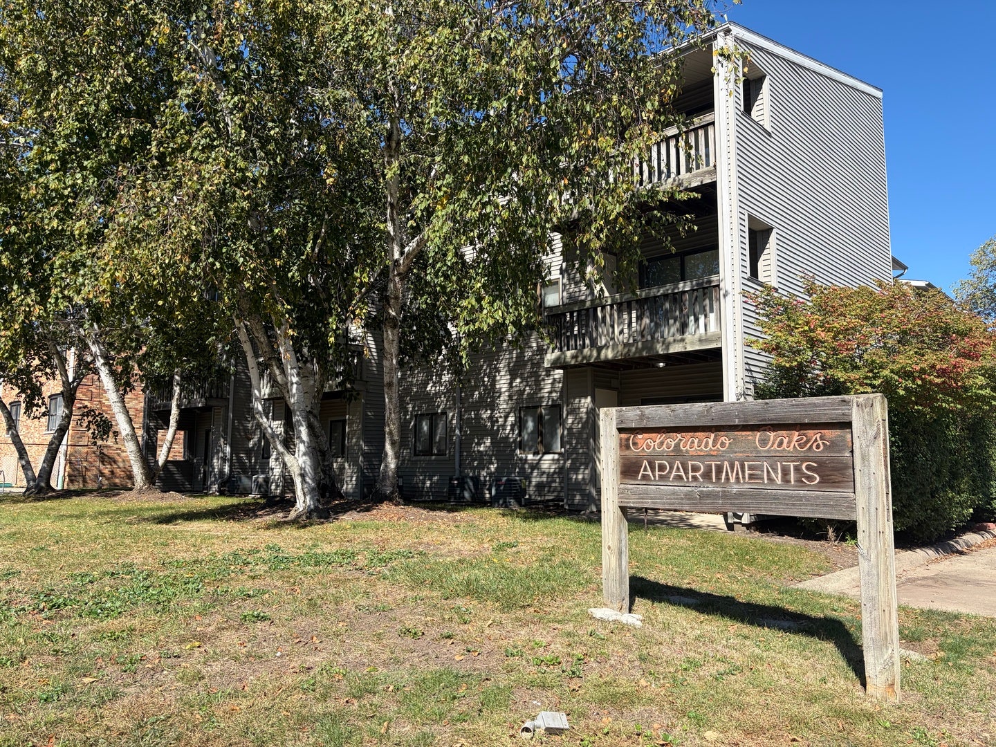 705 E Colorado Avenue, Urbana, IL 61801 705 E Colorado Avenue, Urbana, IL 61801