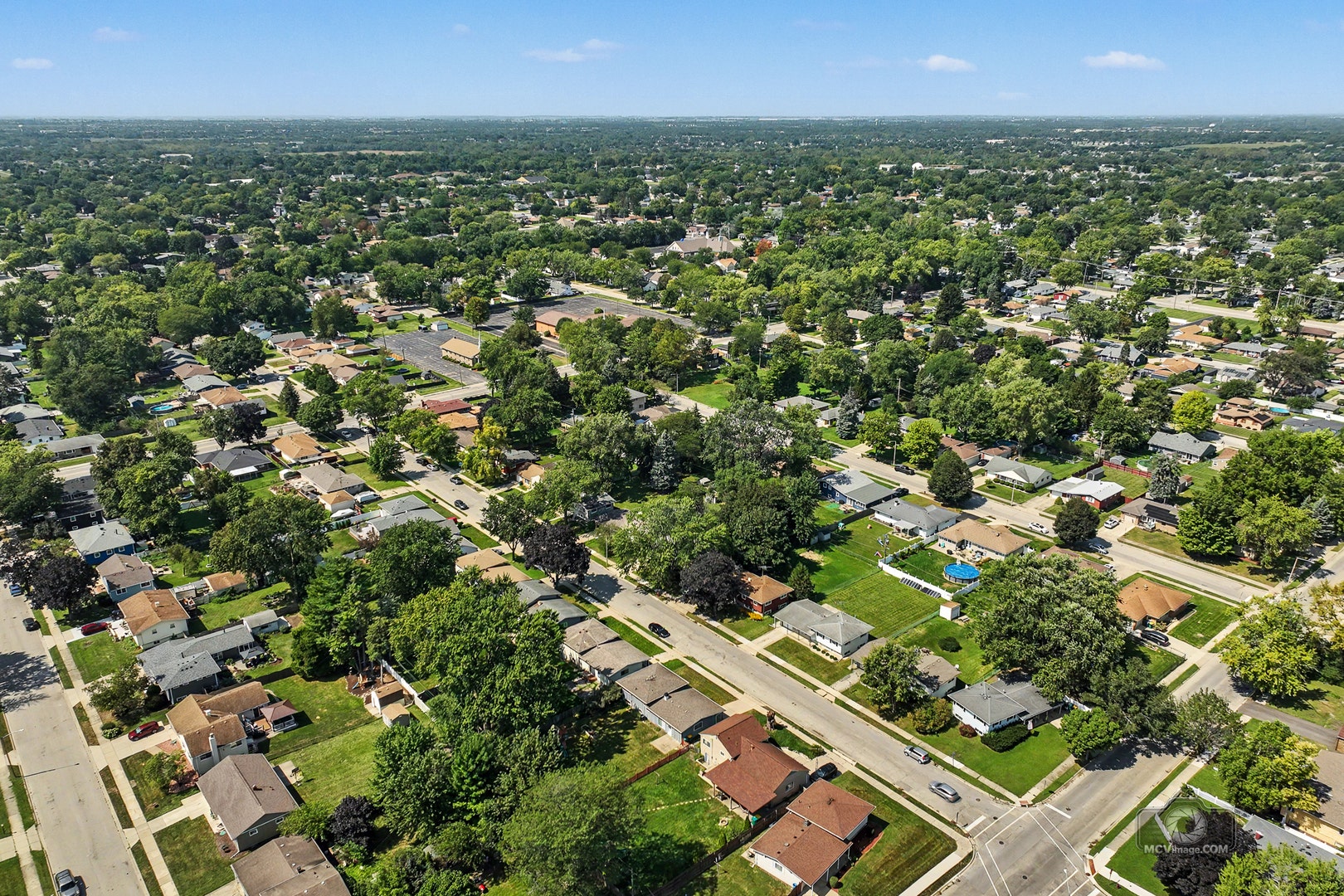 2204 Douglas Street, Joliet, IL 60435 2204 Douglas Street, Joliet, IL 60435