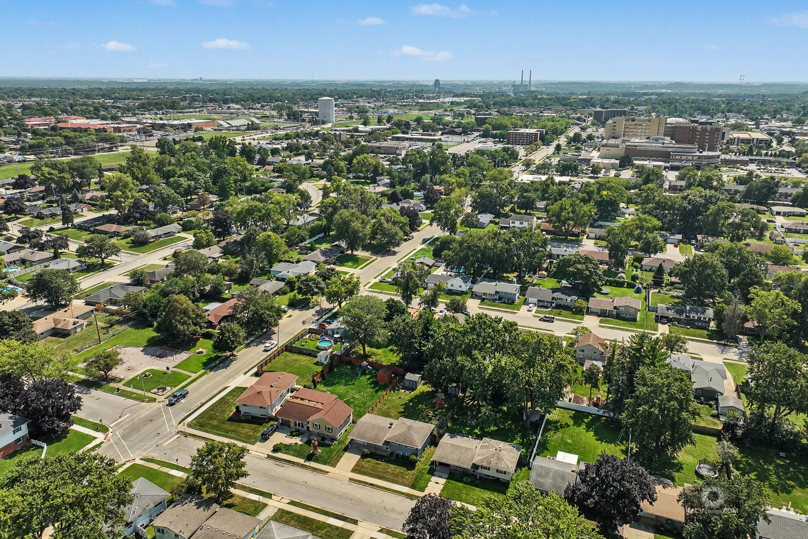 2204 Douglas Street, Joliet, IL 60435 2204 Douglas Street, Joliet, IL 60435