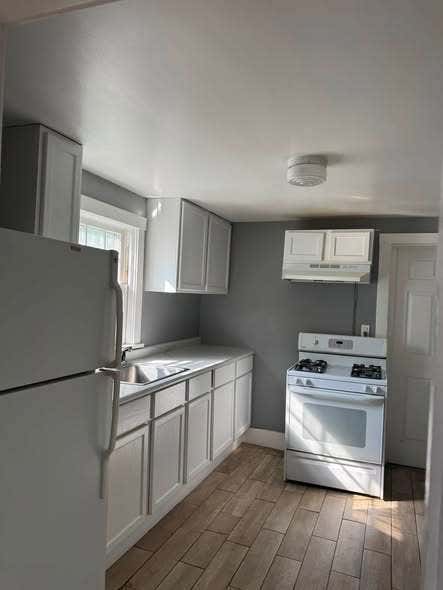 512 Clark Street, #2, Aurora, IL 60505