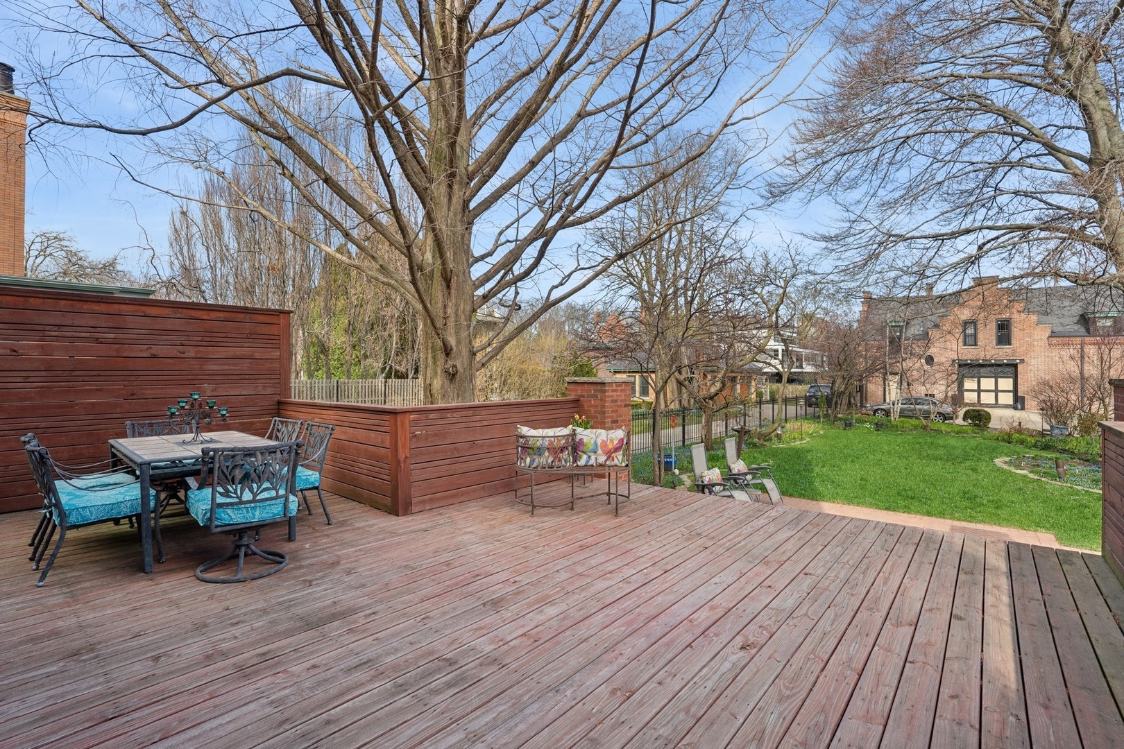 4923 S Greenwood Avenue, Chicago, IL 60615 The family room leads out to a big raised deck, wi