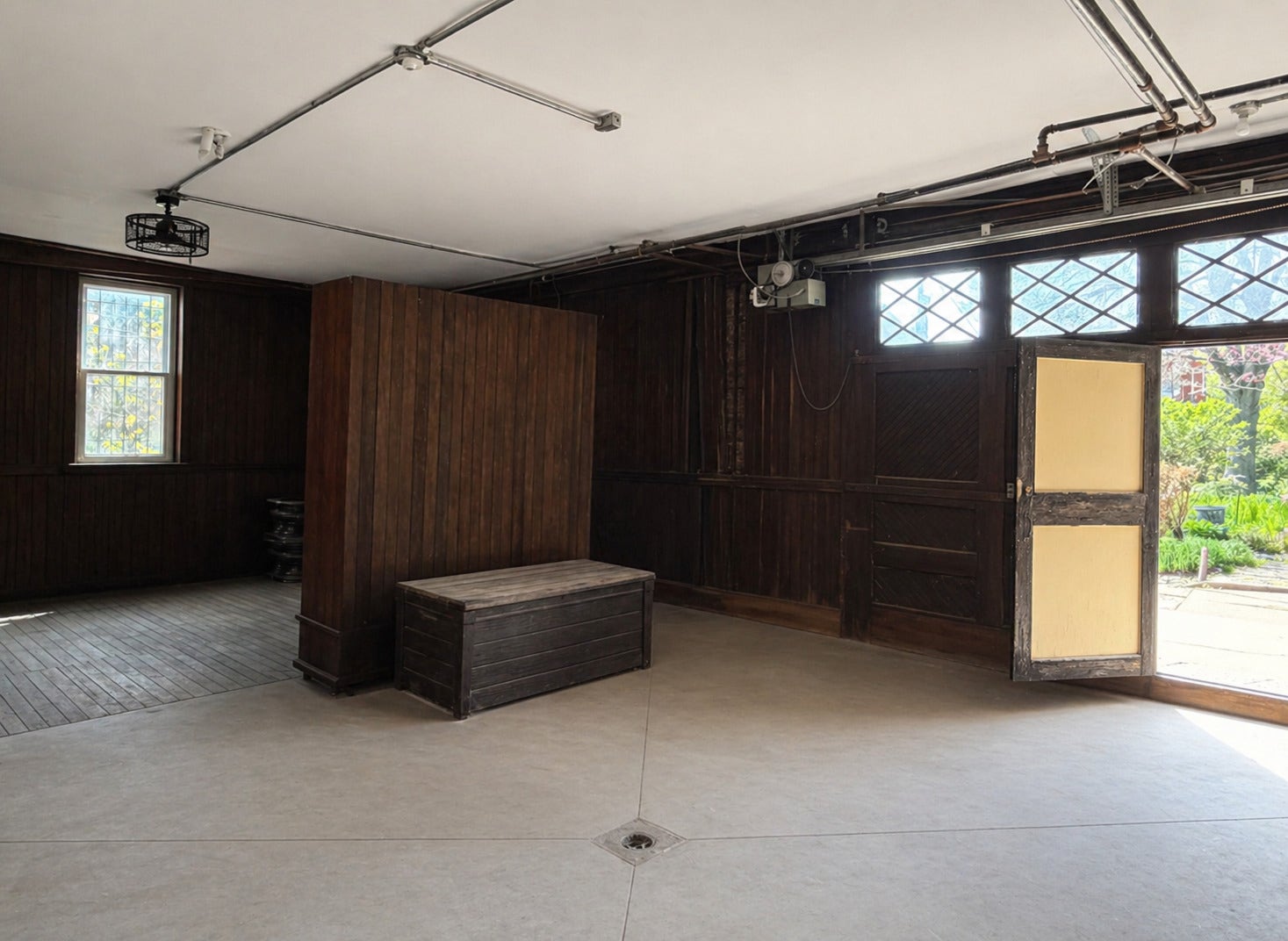 4923 S Greenwood Avenue, Chicago, IL 60615 4923 S Greenwood Avenue, Chicago, IL 60615