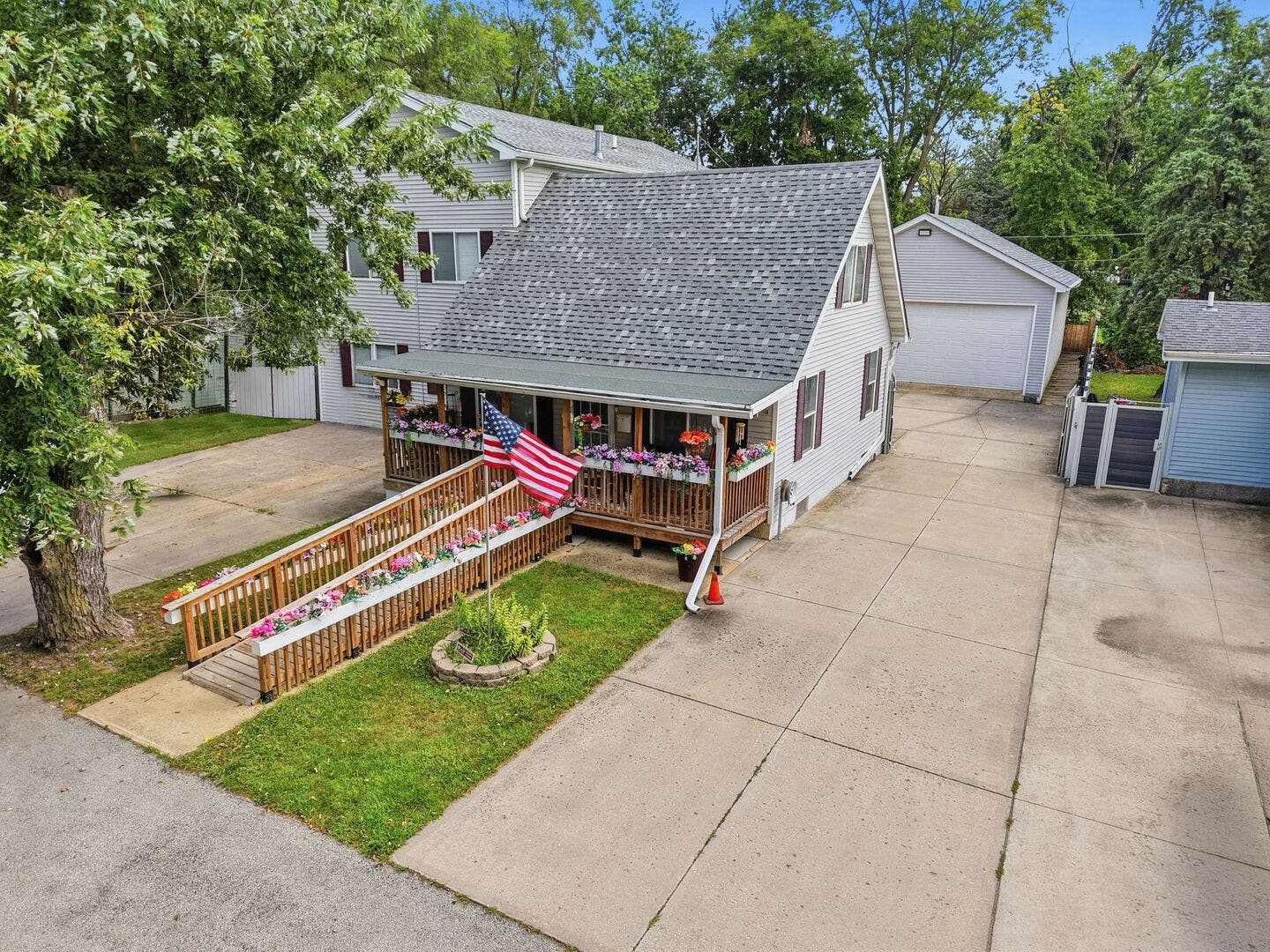 416 Algonquin Street, Joliet, IL 60432 416 Algonquin Street, Joliet, IL 60432