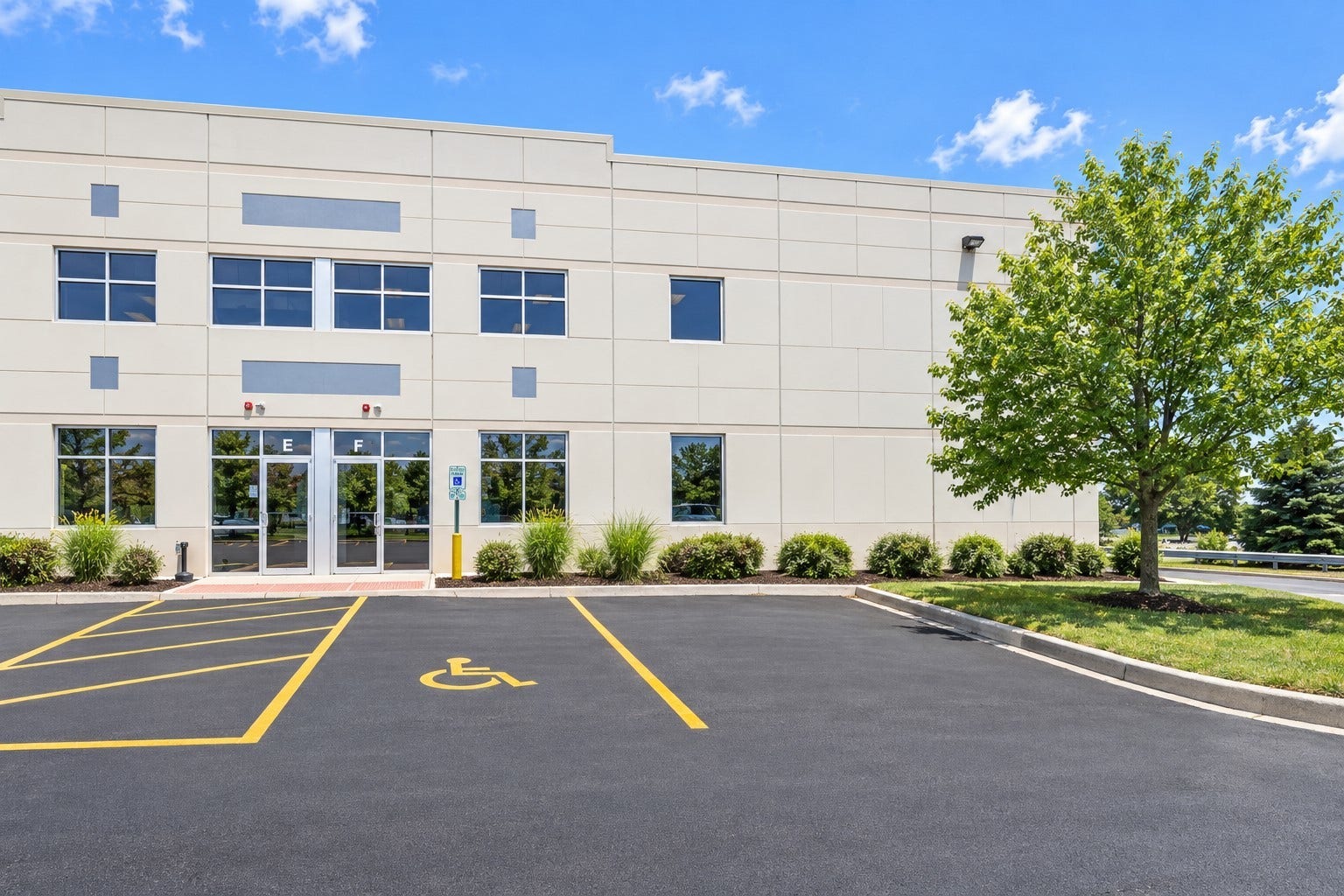 475 Quadrangle Drive, #F, Bolingbrook, IL 60440