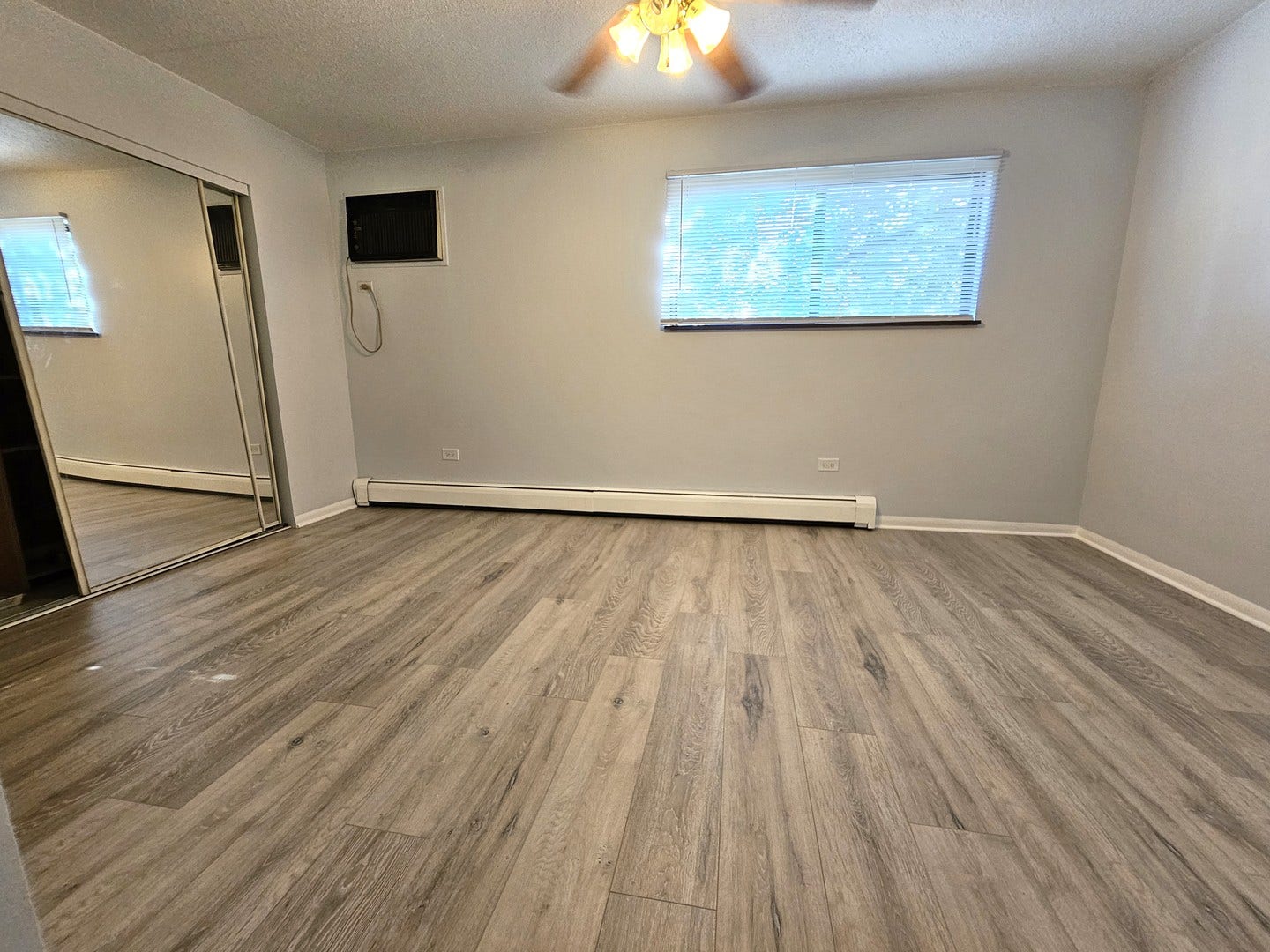 7305 Tiffany Drive, #2D, Orland Park, IL 60462 7305 Tiffany Drive, #2D, Orland Park, IL 60462