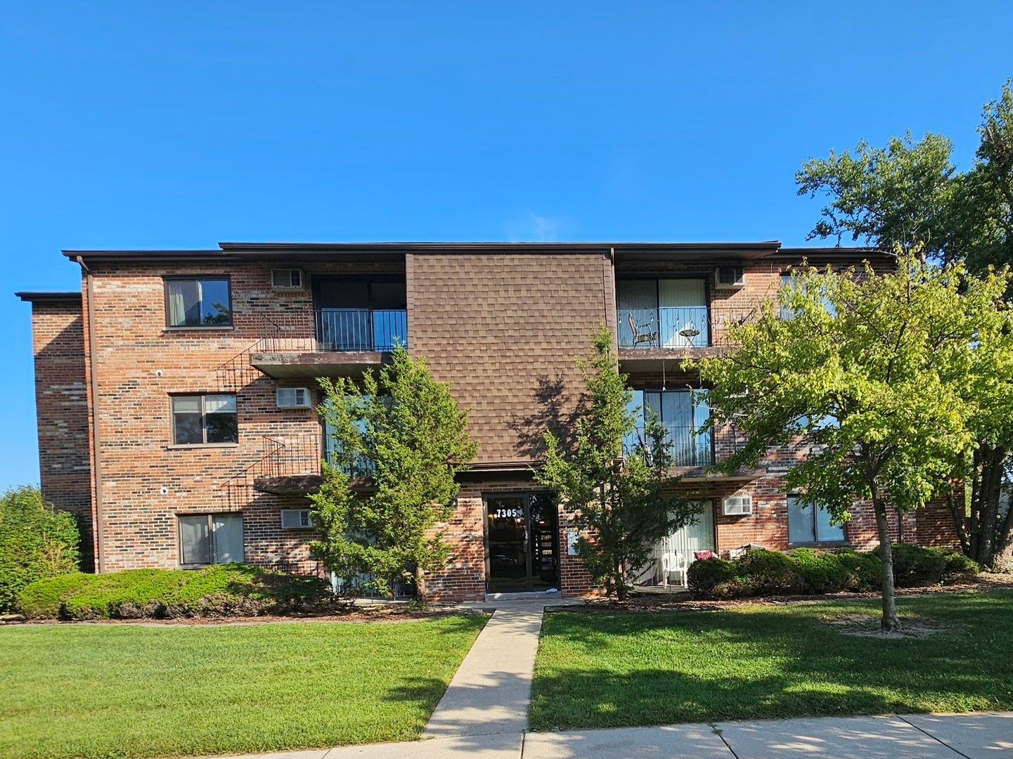7305 Tiffany Drive, #2D, Orland Park, IL 60462 7305 Tiffany Drive, #2D, Orland Park, IL 60462