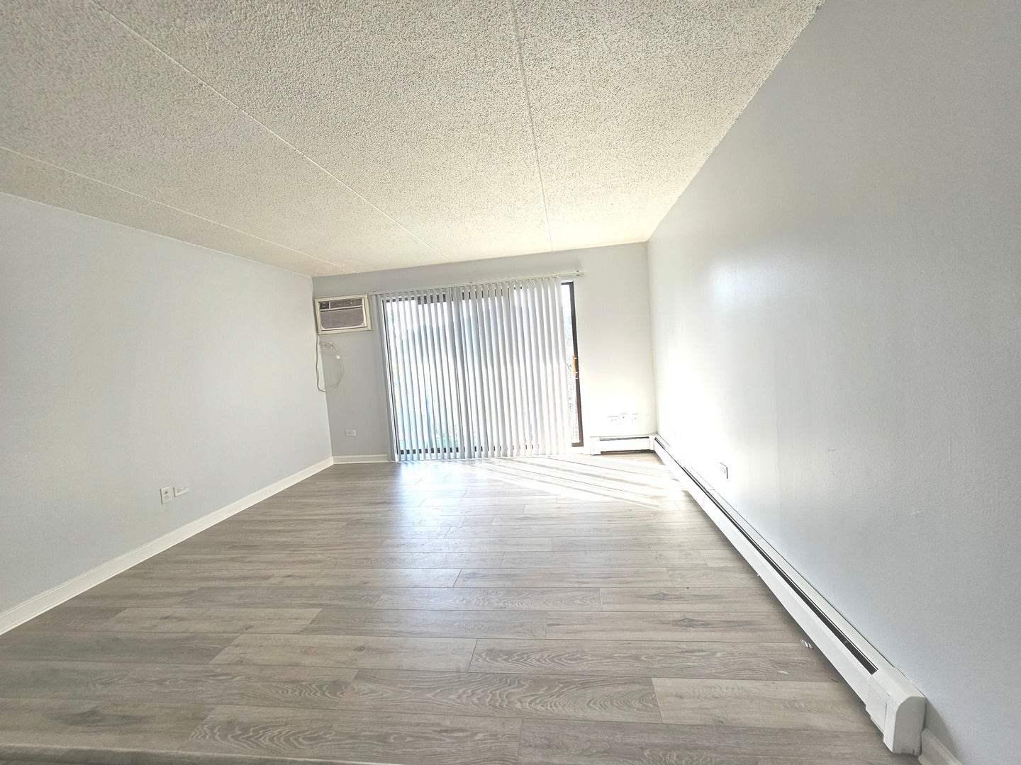 7305 Tiffany Drive, #2D, Orland Park, IL 60462 7305 Tiffany Drive, #2D, Orland Park, IL 60462