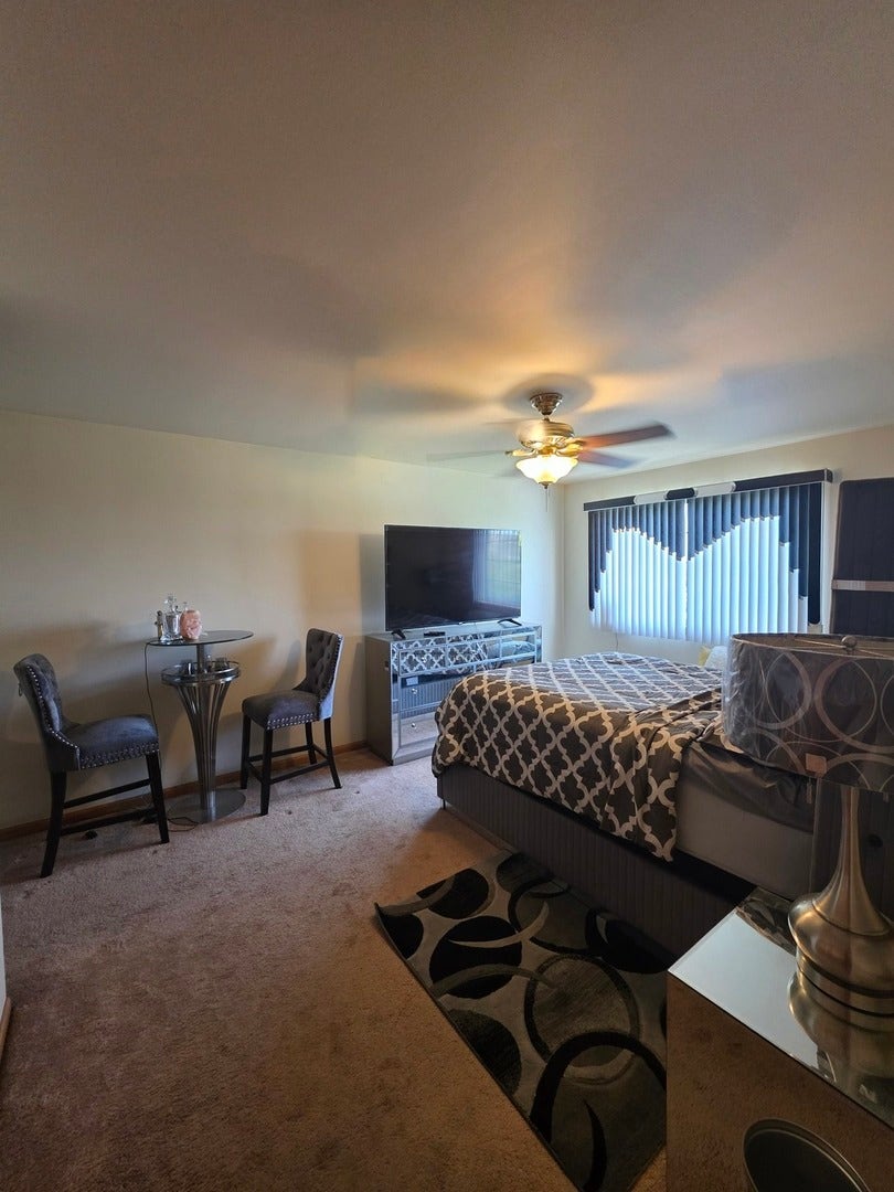 18378 Century Court, Tinley Park, IL 60477