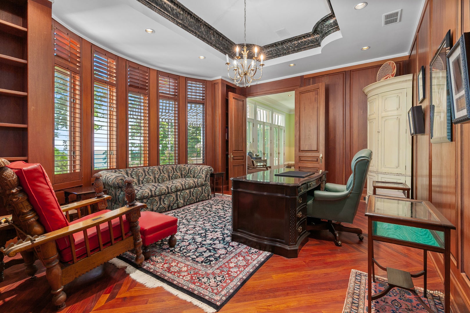 901 Lake Road, Lake Forest, IL 60045
