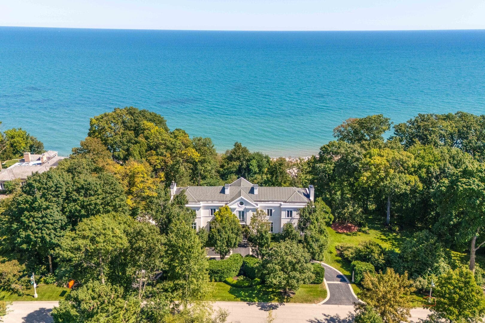901 Lake Road, Lake Forest, IL 60045
