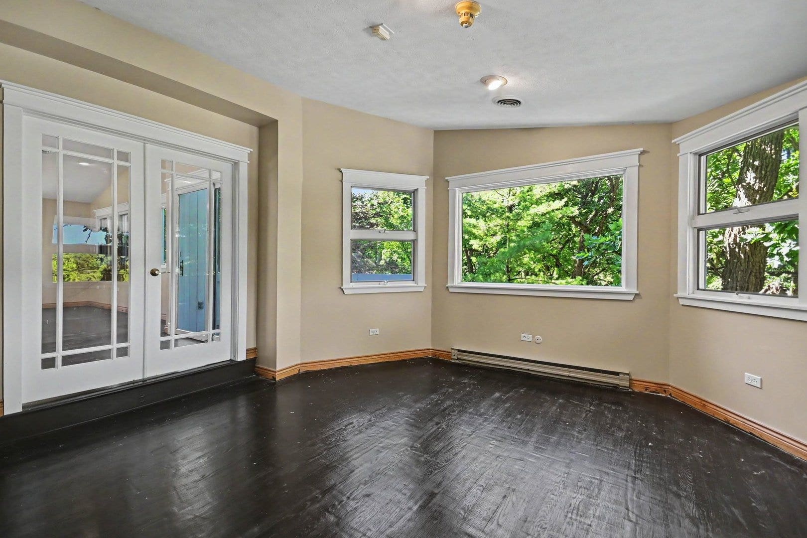 24635 W Mound Road, Joliet, IL 60404 24635 W Mound Road, Joliet, IL 60404