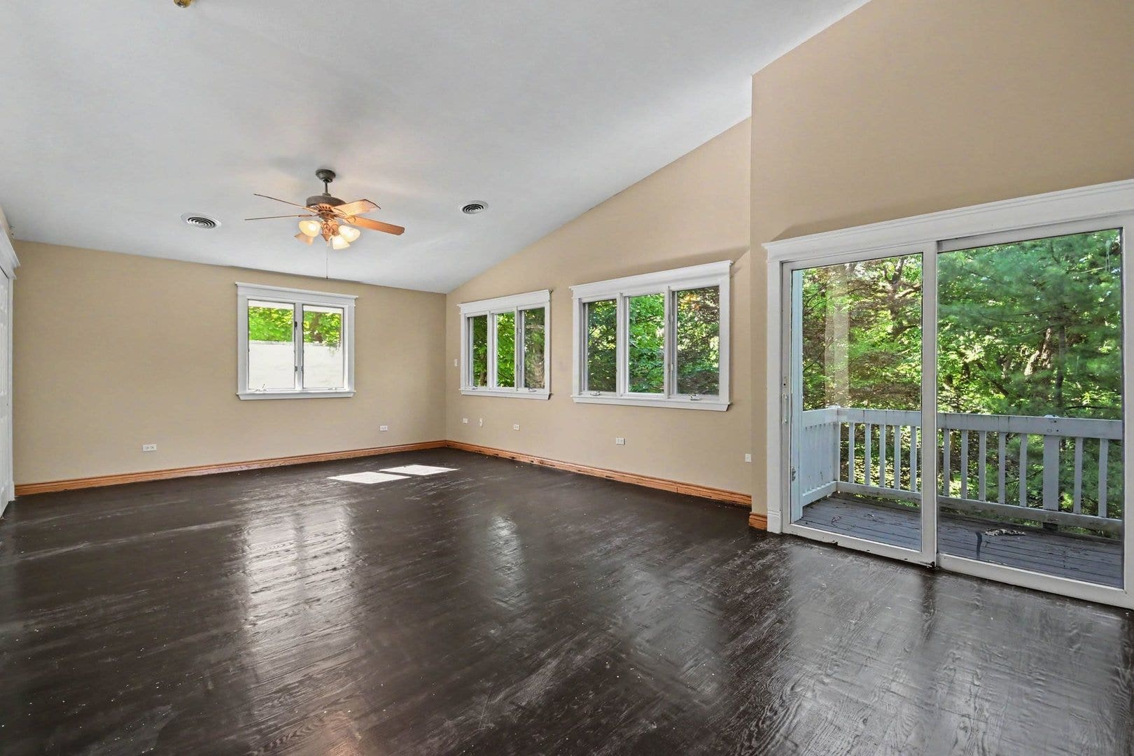 24635 W Mound Road, Joliet, IL 60404 24635 W Mound Road, Joliet, IL 60404