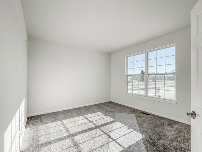 3 BUILDING 18 RIDGE Lane, Bolingbrook, IL 60440 3 BUILDING 18 RIDGE Lane, Bolingbrook, IL 60440