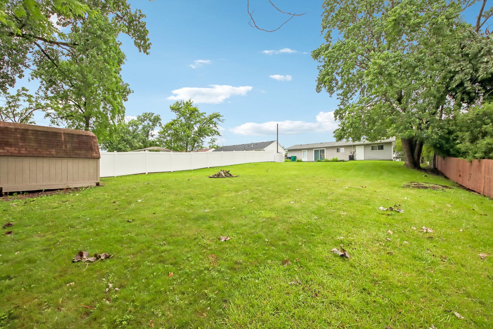 10227 Hilltop Drive, Orland Park, IL 60462