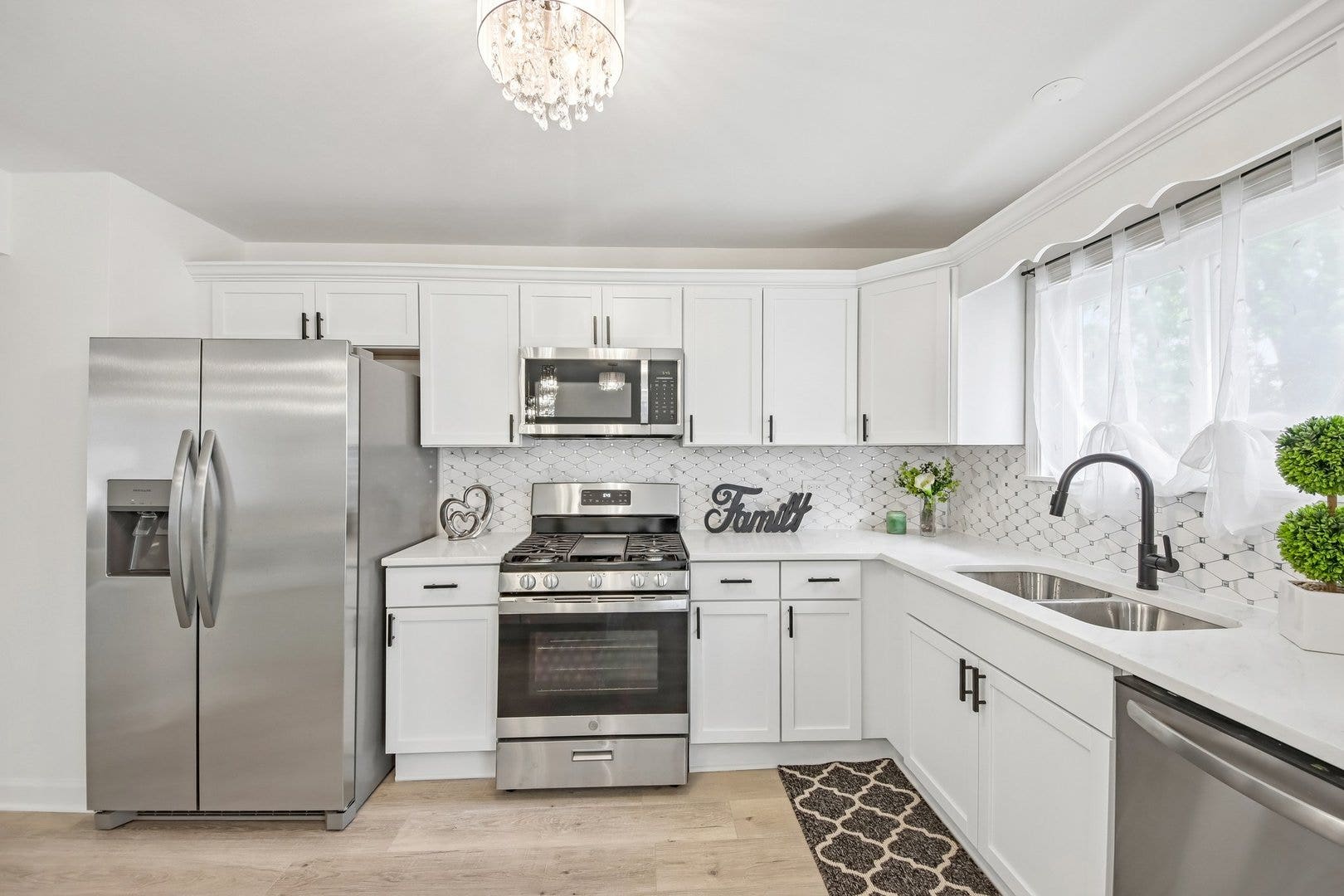 10227 Hilltop Drive, Orland Park, IL 60462
