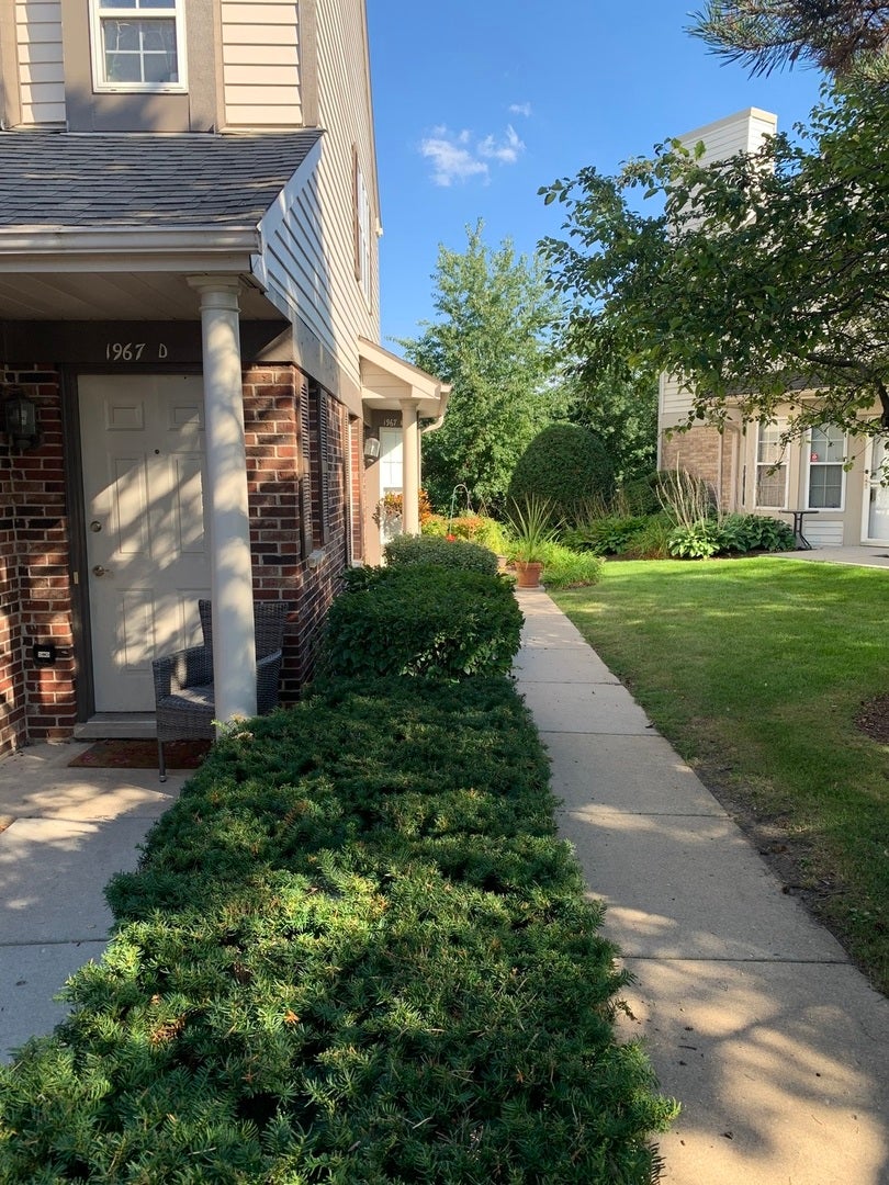 1967 GARY Court, #D, Schaumburg, IL 60193 1967 GARY Court, #D, Schaumburg, IL 60193