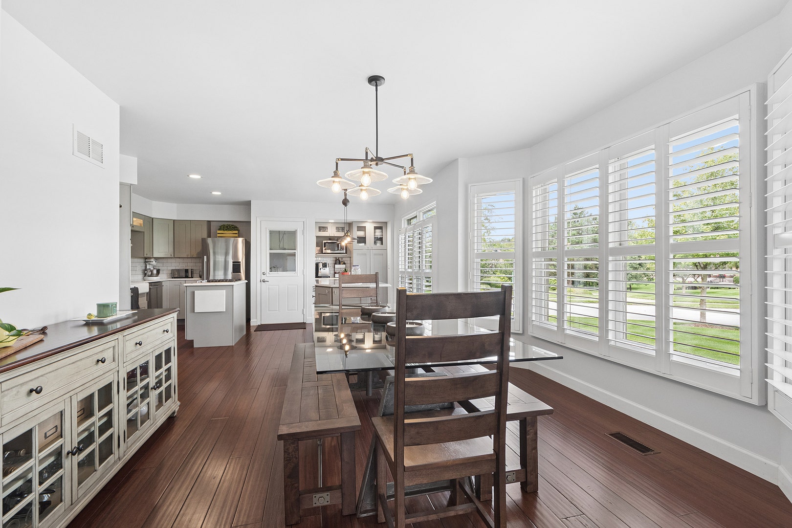14425 Lake Ridge Road, Orland Park, IL 60462