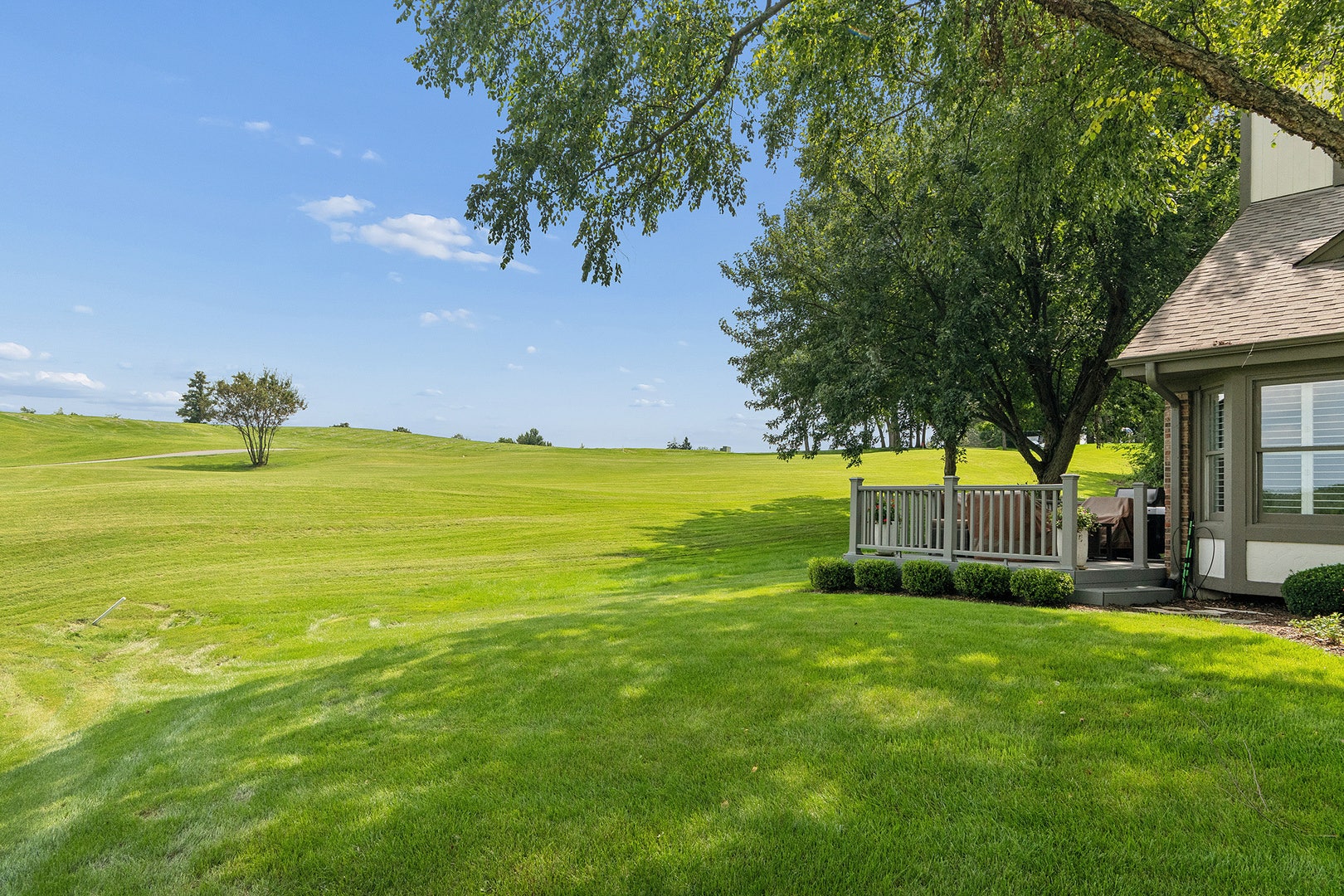 14425 Lake Ridge Road, Orland Park, IL 60462