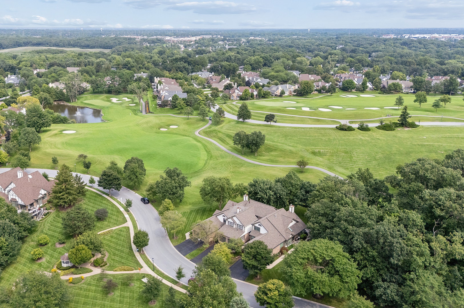 14425 Lake Ridge Road, Orland Park, IL 60462