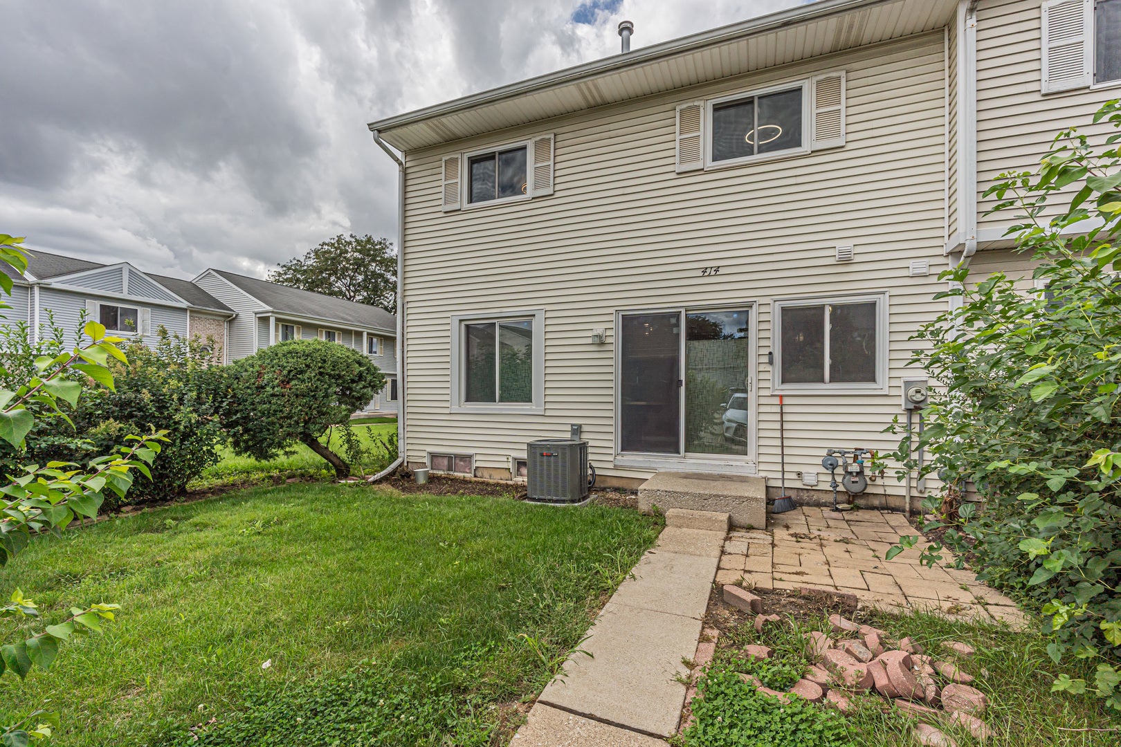 414 Gainsborough Court, Bolingbrook, IL 60440 414 Gainsborough Court, Bolingbrook, IL 60440